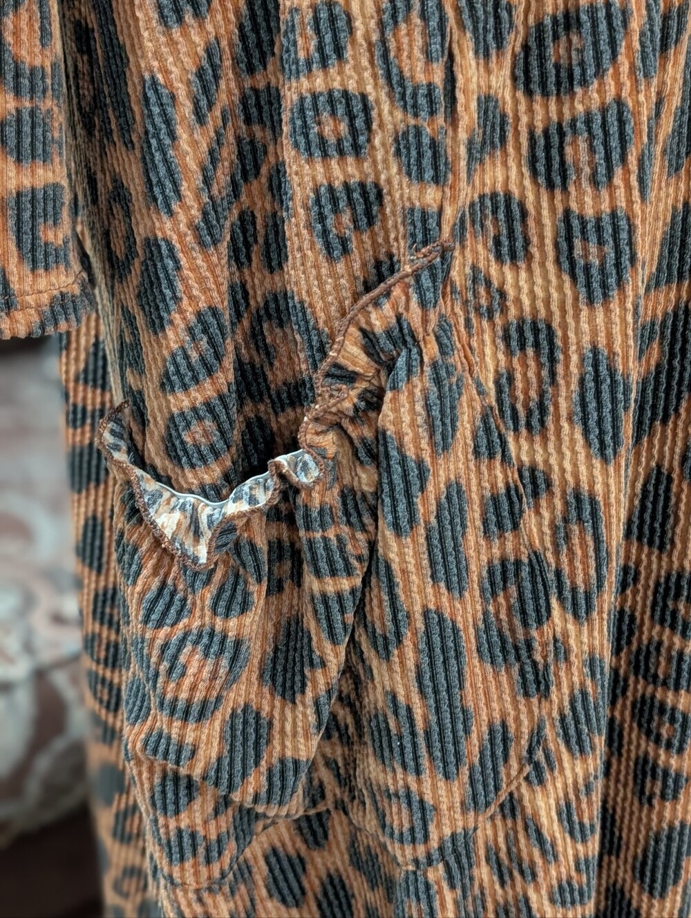 Leopard Ribbed Print Dress - Picture 4 of 6